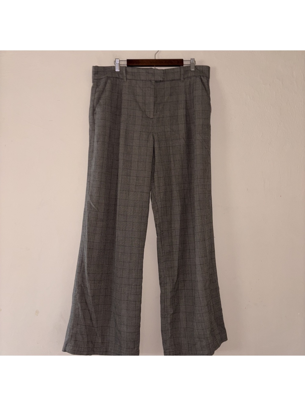 American Eagle Plaid Wide Leg Trousers - Size 16 Long